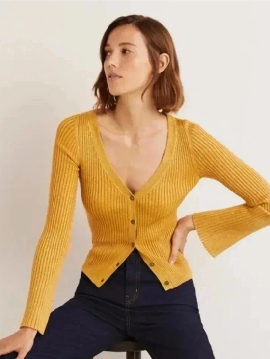Boden Tops - Boden Gold Ribbed Shirt